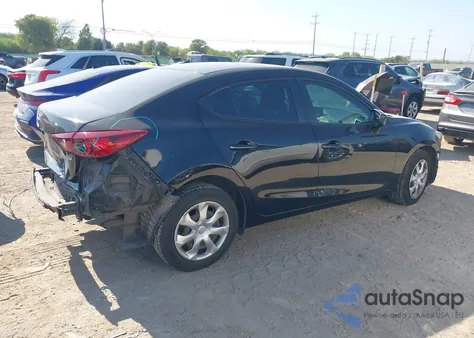 2017 Mazda 3 Sport z USA, uszkodzony, nr VIN 3MZBN1U7XHM149478